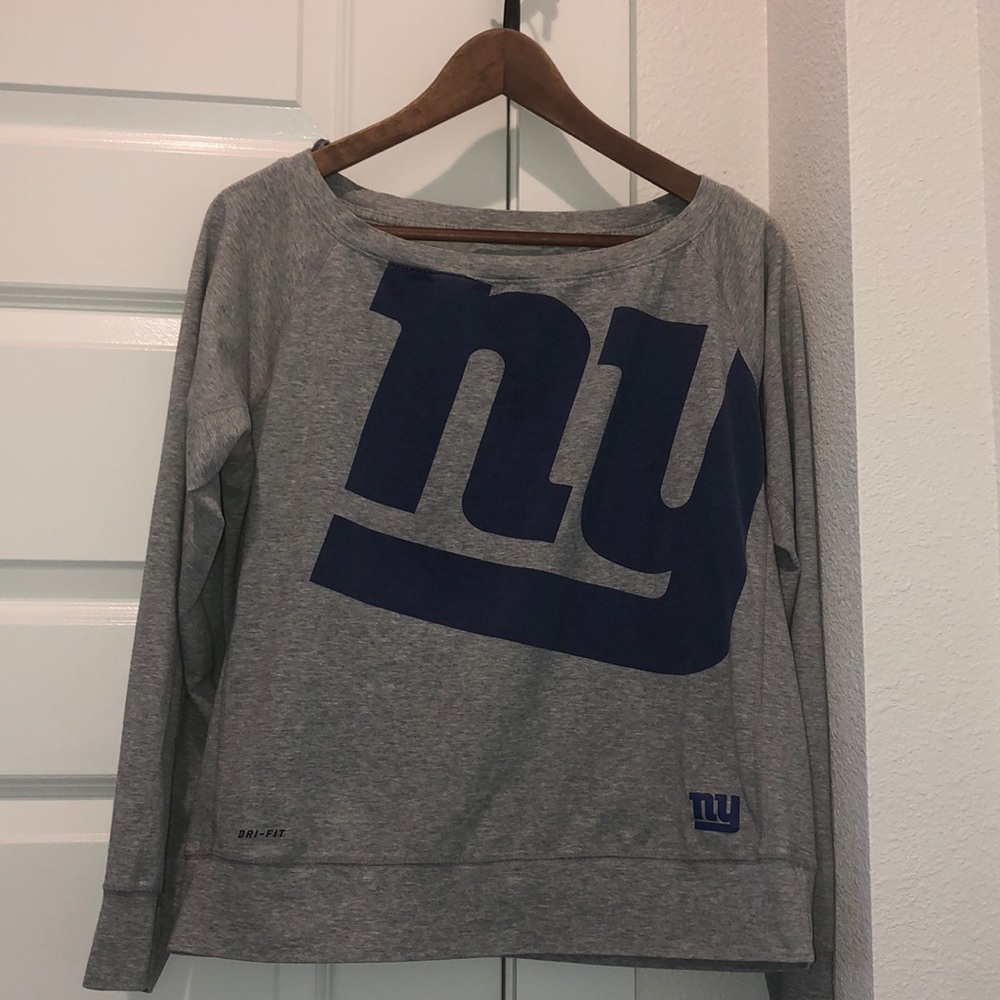 Giants sweatshirt